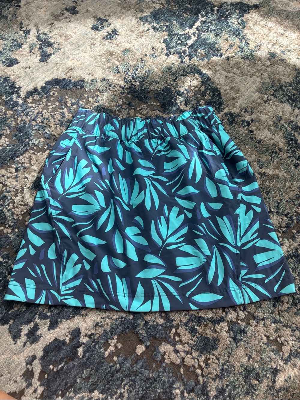 Columbia Navy and Teal Leaf-Print Athletic Skirt